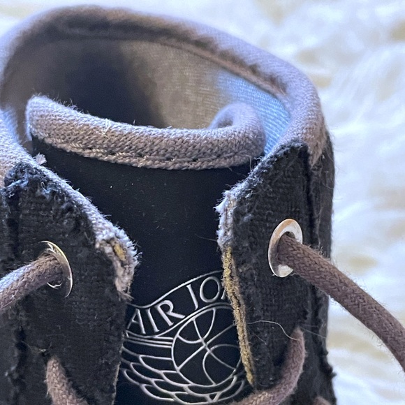 NIKE AIR JORDAN Jasmine GG Black Metallic Silver Dark Grey Kids Shoe Size 8Y - Picture 14 of 16